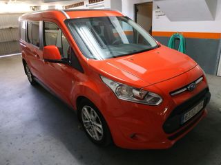 Ford Grand Tourneo Connec 2016