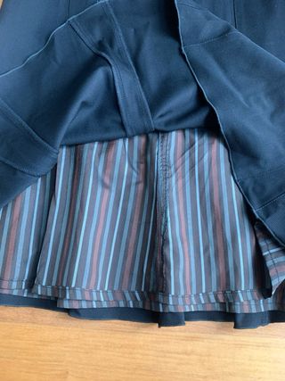 Gonna Gunex effetto pieghe nera