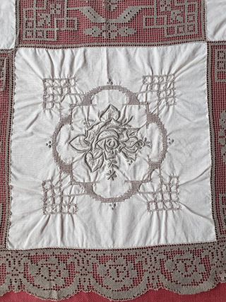 Mantel antiguo cuadrados
