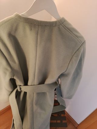 Abrigo ASOS DESIGN verde menta paño