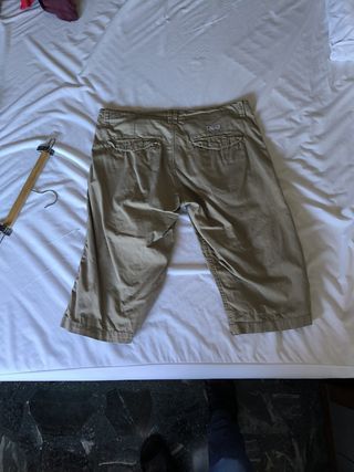 Pantalón corto hombre beige