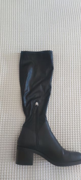 Botas altas Zara negras