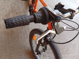 Bicicleta Conor infantil 20 pulgadas.