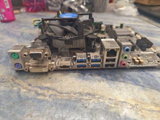 Placa Base Gigabyte GA-H81M-S2H con I3 4170
