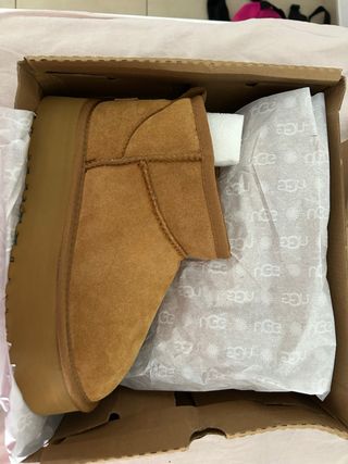 Botas UGG Talla 36 Marrones