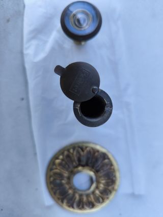 Mirilla para puerta dorada y negra ajustable