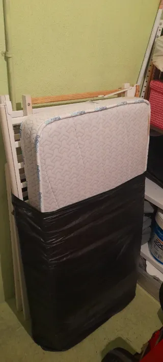 Cuna de regalo con colchón
