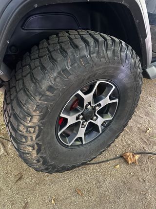 4 Neumáticos BF Goodrich 35x12.5R17 KM3