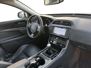 Jaguar XE 2.0 AJ200D Diesel RWD 180cv Prestige