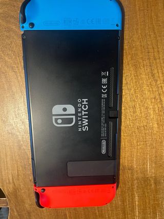 Nintendo Switch + Funda + Juegos + Pro Controller