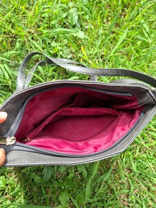Bolso de hombro gris