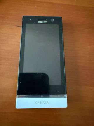 Sony Xperia U nero e rosa