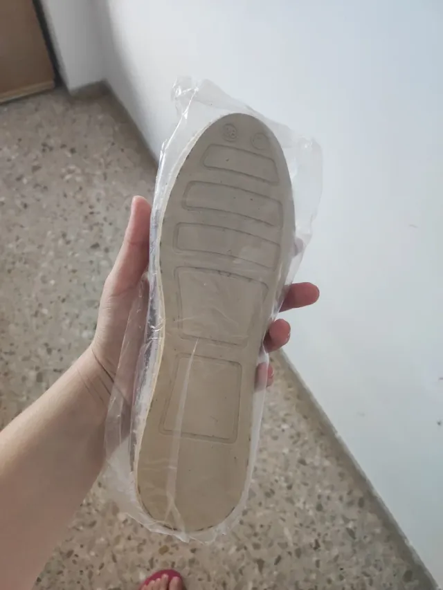 10 Pares Espardeñas Blancas -6 T38 -4 T39