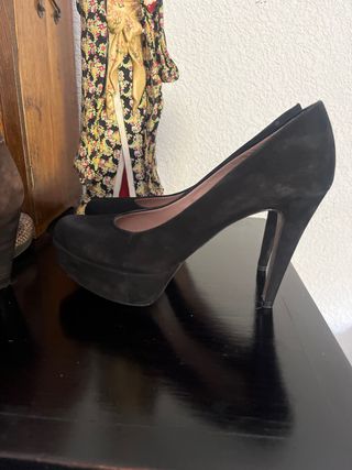 Zapatos de tacón negros