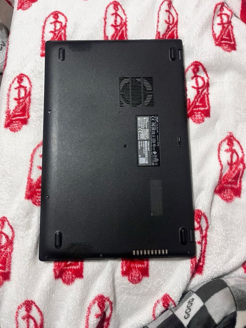 Portátil ASUS Vivobook Negro afbeelding 2