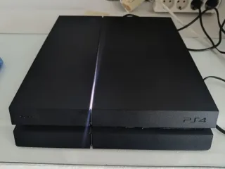 Ps4 1Tb + 2 Mandos