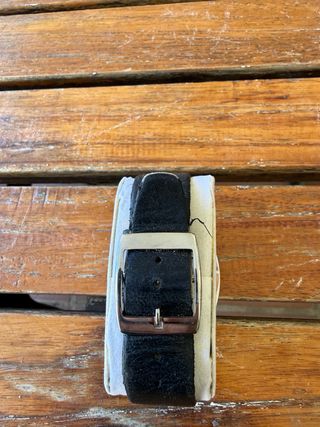 Reloj Guess Negro y Plateado