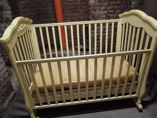 Lettino Pali in legno