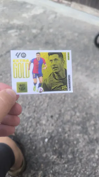 Cromo Extra Gold Lewandowski 25/26