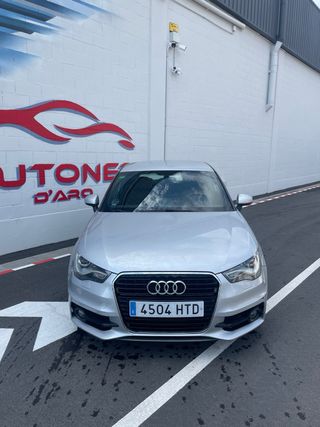 AUDI A1 1.6 TDI 105 AMBITION