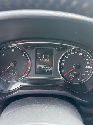 AUDI A1 1.6 TDI 105 AMBITION