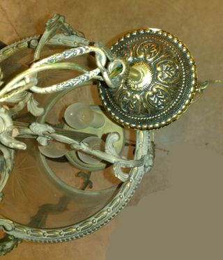 Lámpara colgante antigua dorada