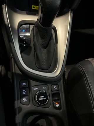 TOYOTA Yaris Cross 1.5 120H Adventure - 2024