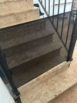 Barrera de seguridad para escaleras