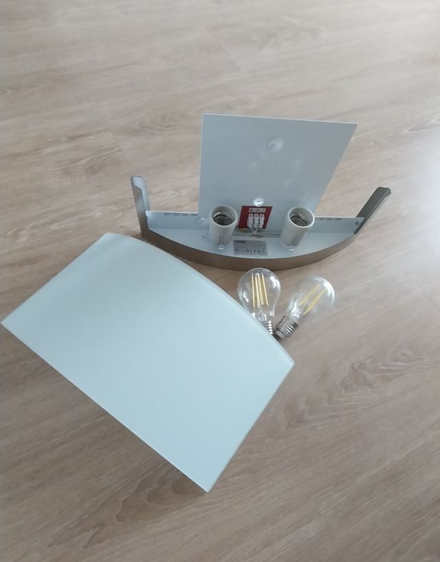 Aplique de pared cristal y metal