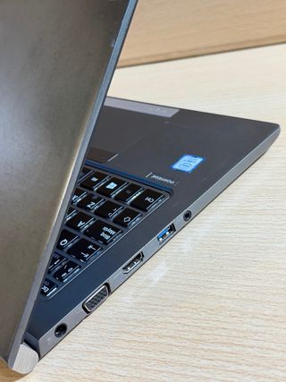 Toshiba Portege Z30 i7-8th / 8GB / 256GB