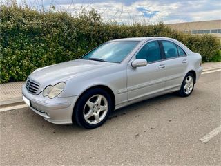 Mercedes-Benz Clase C 220 CDI