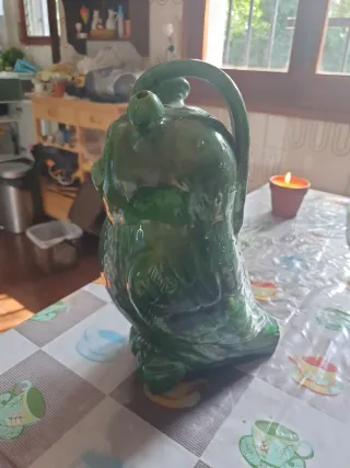 Botijo verde estilo búho