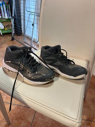 Scarpe Mizuno Wave Lightning Tg. 38