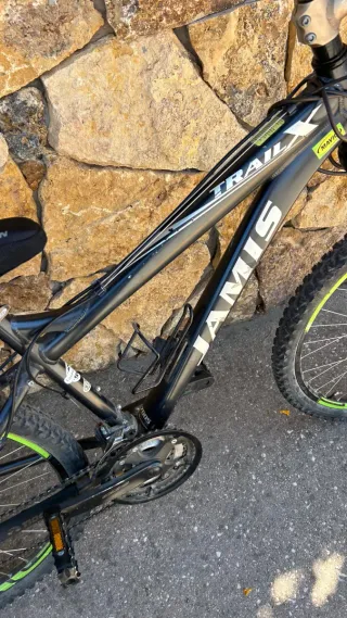 Bicicleta Jamis Trail X