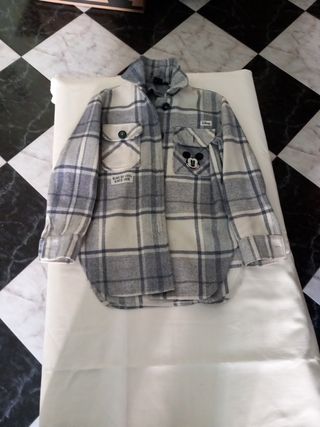 Chaqueta Disney Niña. Talla 9-10 años. 140cm.