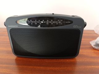 Radio Magnavox FM-MW