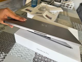 MacBook Pro 13’ 2017 Touch Bar Gris Espacial i5