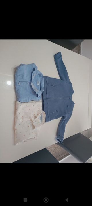 Lote Ropa Niño Camisas y Chaqueta Azul
