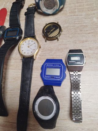 Set di 9 orologi
