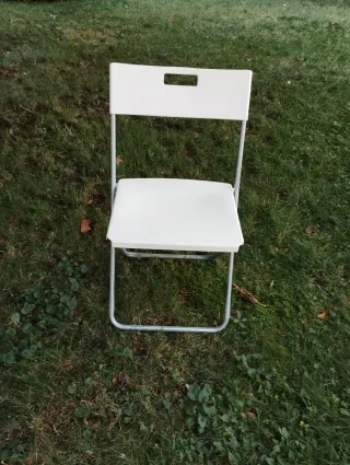 Conjunto de dos sillas plegables Ikea blancas