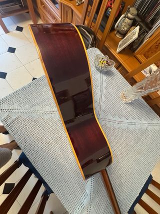Guitarra Alhambra 2C - Hecha en España