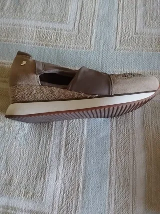 Zapatos Gioseppo verano beige/marrón