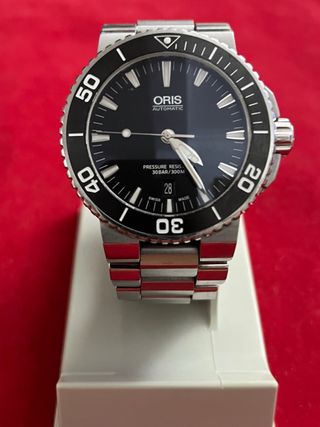 Reloj Oris Aquis Date Automático