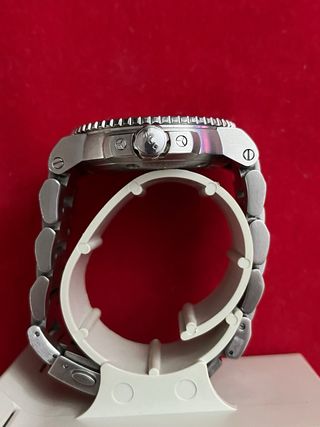 Reloj Oris Aquis Date Automático