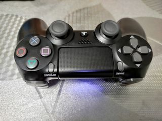 PS4 en su caja original 