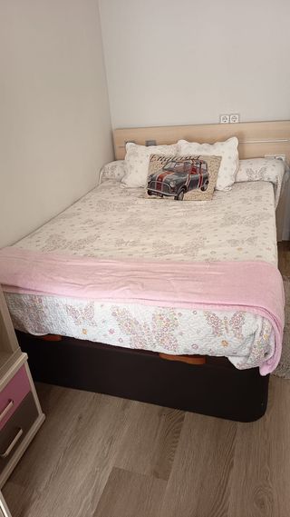 Canapé y Colchón Viscoelástico 135cm