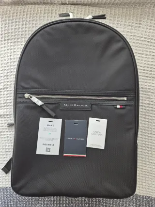 Mochila Tommy Hilfiger Th Urban Repreve Negra