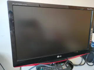 Monitor LG Flatron M227WD Negro/Rojo
