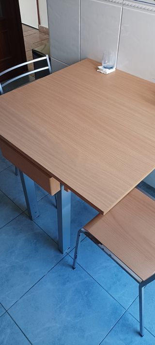 Mesa de cocina cuadrada 90x90