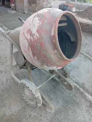 Hormigonera profesional
